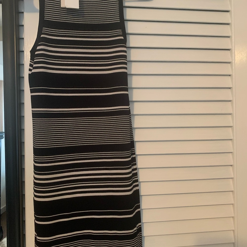 Small black/stripped bodycon dress - Picture 3 of 4